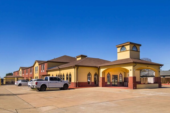 Exterior - Quality Inn Bay City TX (Bay City)