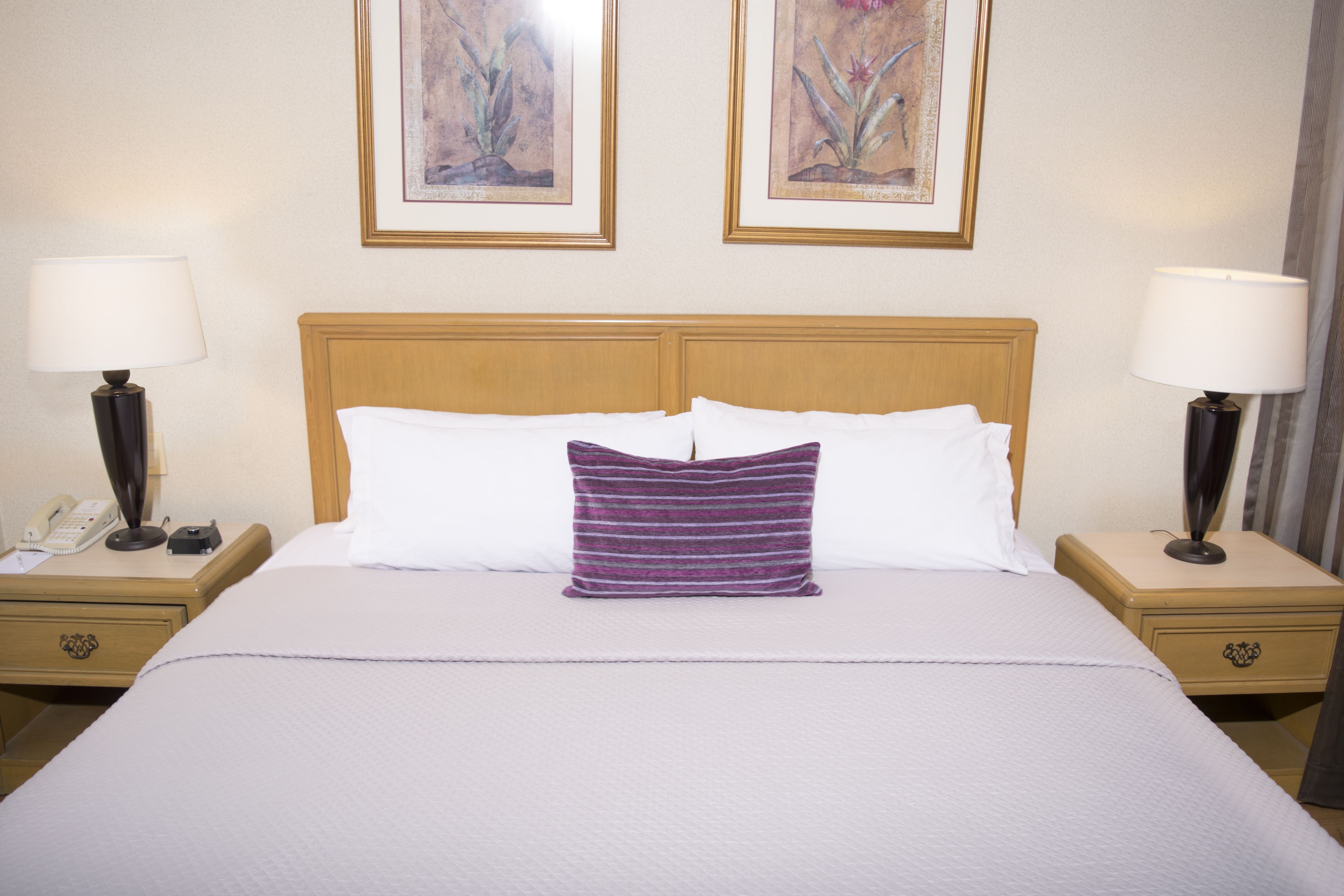 standard room | in-room safe, desk, soundproofing, iron/ironing board