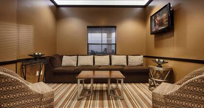 Best Western Plus Seawall Inn & Suites By The Beach