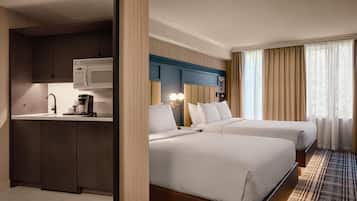Room, 2 Queen Beds, Kitchen