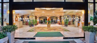 Holiday Inn Hotel & Suites North Vancouver by IHG