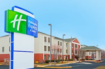 Holiday Inn Express Hotel & Suites Carneys Point by IHG
