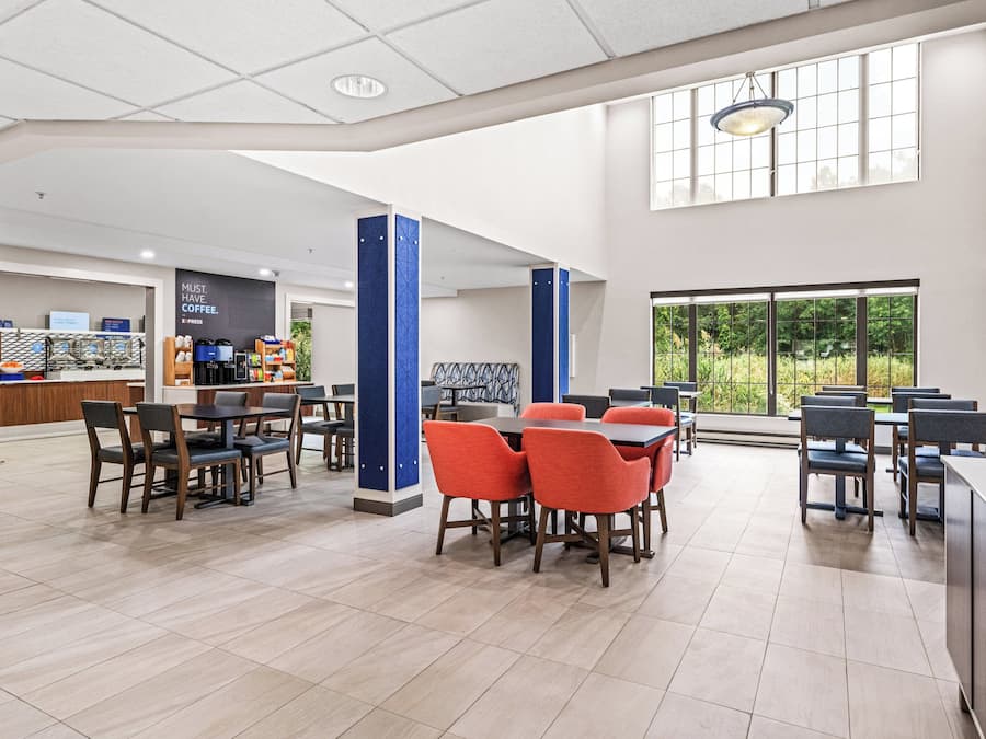 Colazione a buffet inclusa