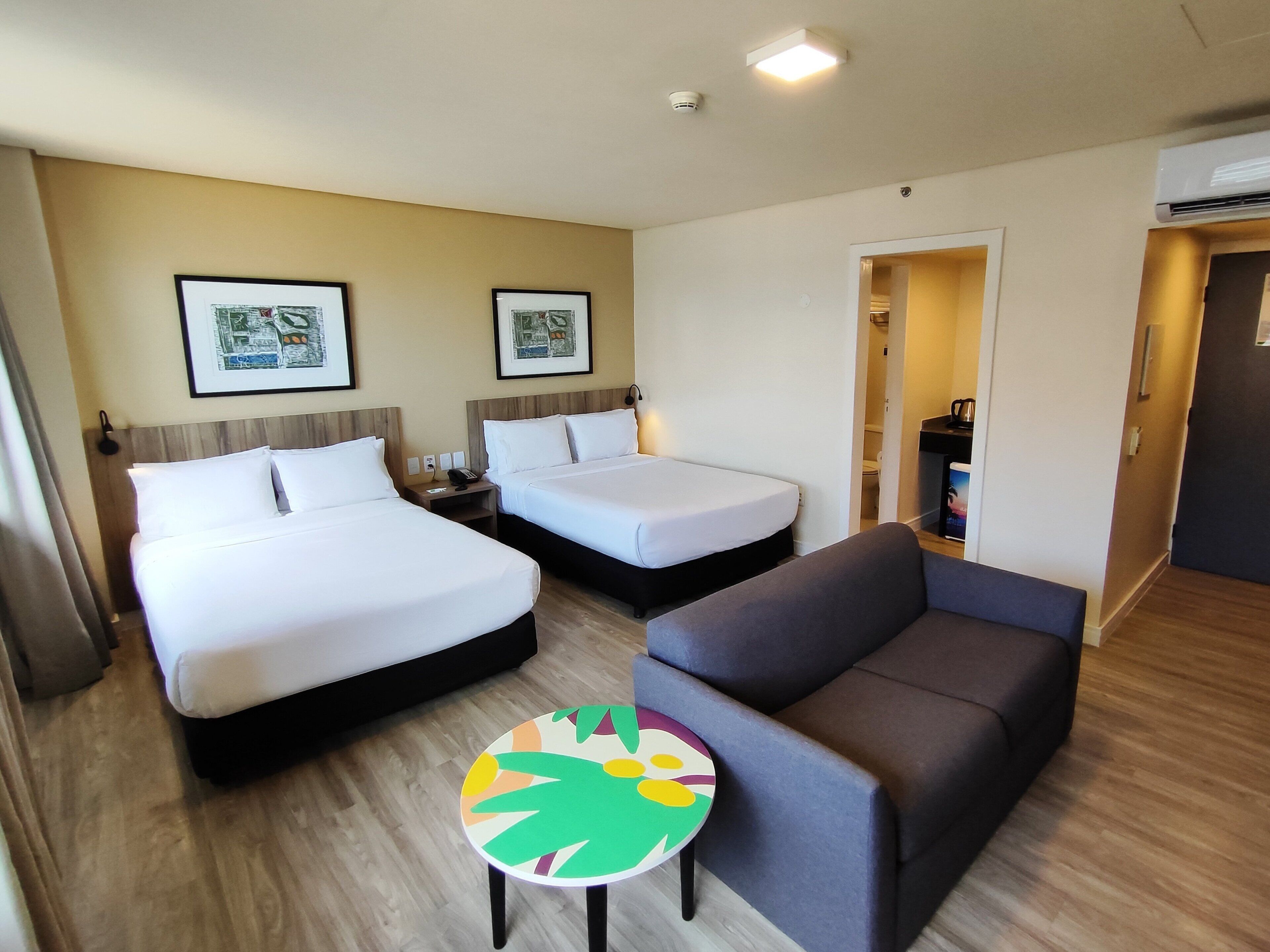 Standard Room, 2 Double Beds, Sea View