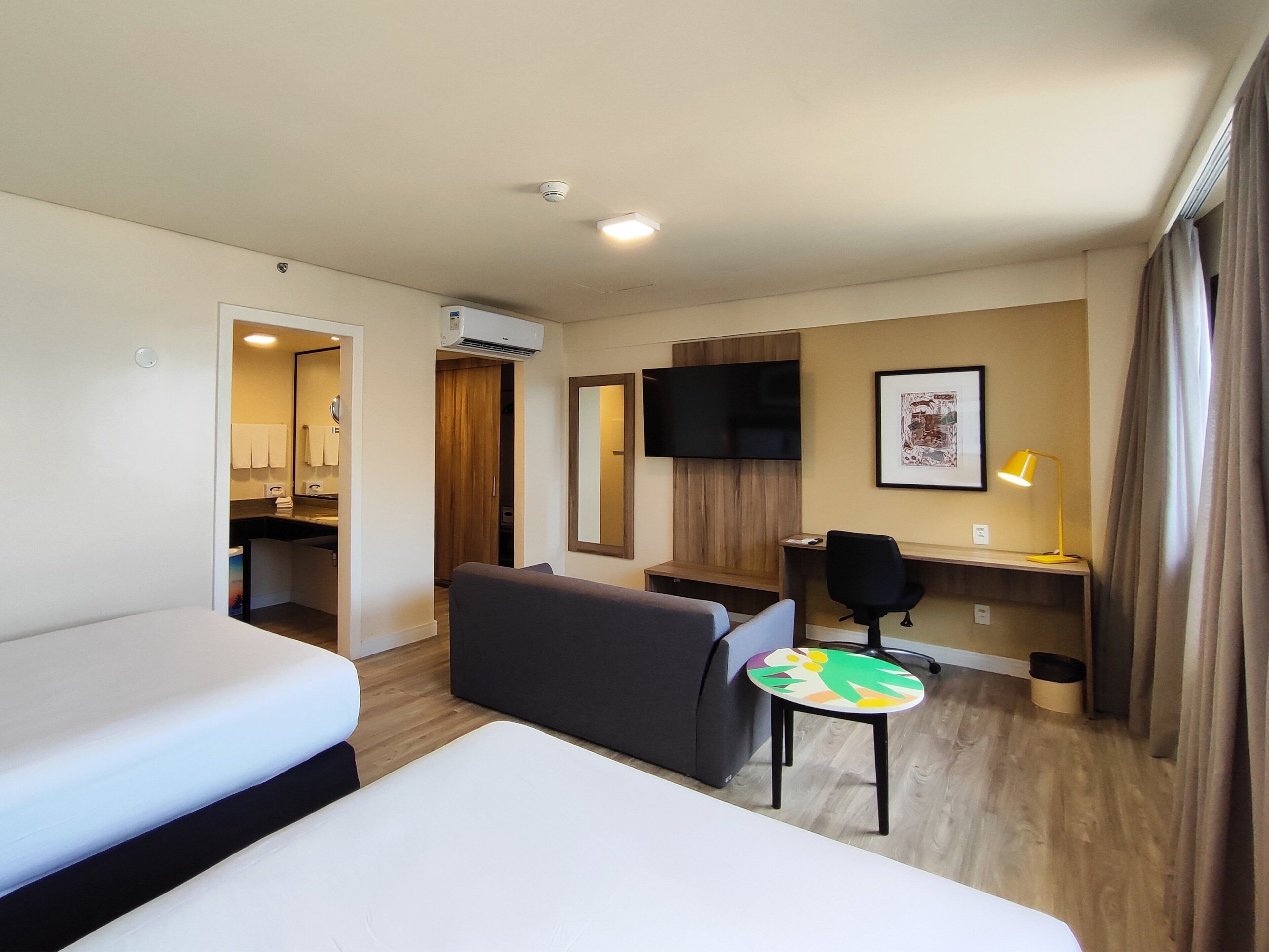 Standard Room, 2 Double Beds, Sea View | Room amenity