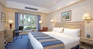 Minibar, in-room safe, desk, soundproofing