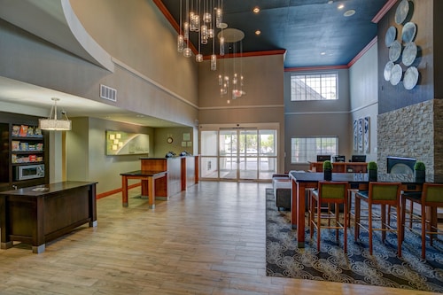 Holiday Inn Hotel & Suites-Milwaukee Airport by IHG