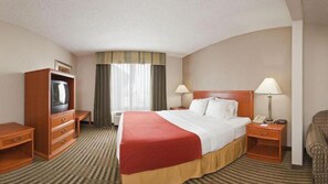 Zimmersafe, Schreibtisch, Bügeleisen/Bügelbrett, kostenlose Babybetten