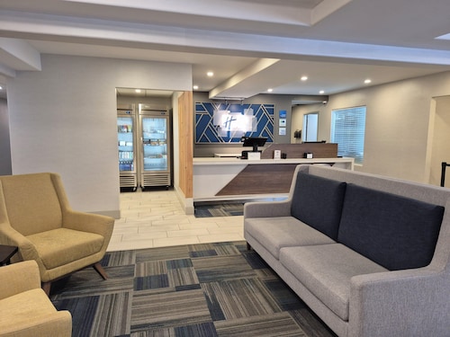 Holiday Inn Express Dryden by IHG