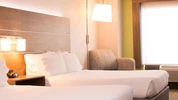 Ropa de cama de alta calidad, colchones Tempur-Pedic, caja fuerte