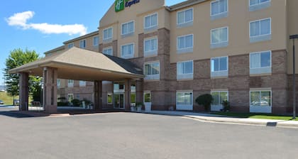 Holiday Inn Express St. Croix Valley by IHG
