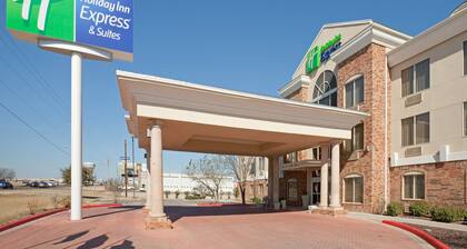 Holiday Inn Express & Suites Eagle Pass, an IHG Hotel