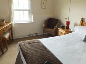 Iron/ironing board, cots/infant beds, free WiFi