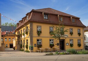 Exterior - Hotel & Brauereigasthof Drei Kronen (Memmelsdorf)