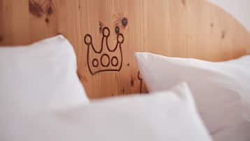 Doppelzimmer (Flair) | Hochwertige Bettwaren, Zimmersafe, Schreibtisch, schallisolierte Zimmer