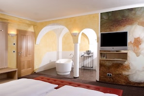 Premium Double Room (Brauerappartement) - Hotel & Brauereigasthof Drei Kronen (Memmelsdorf)