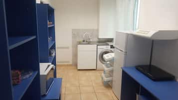 Refrigerador, microondas, freezer