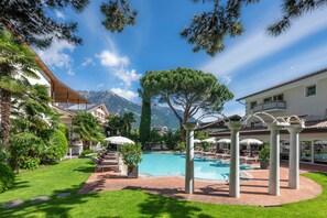 Indoor pool, outdoor pool, pool loungers