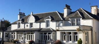 Novar Arms Hotel