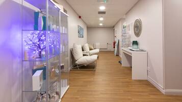 Hot tub, steam room, body treatments, hot stone massages