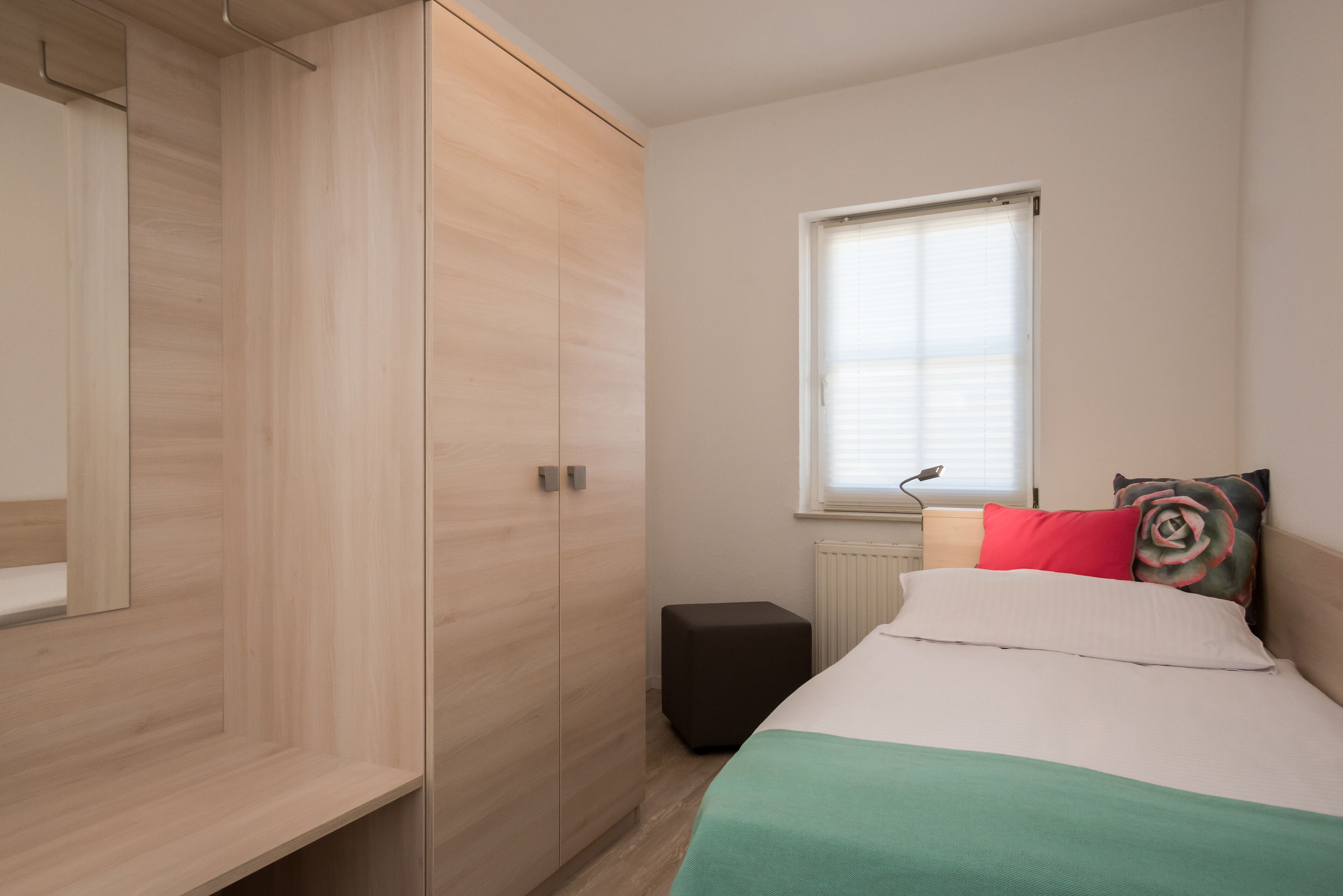 comfort triple room, 1 bedroom, non smoking | in-room safe, individually furnished, blackout curtains, soundproofing