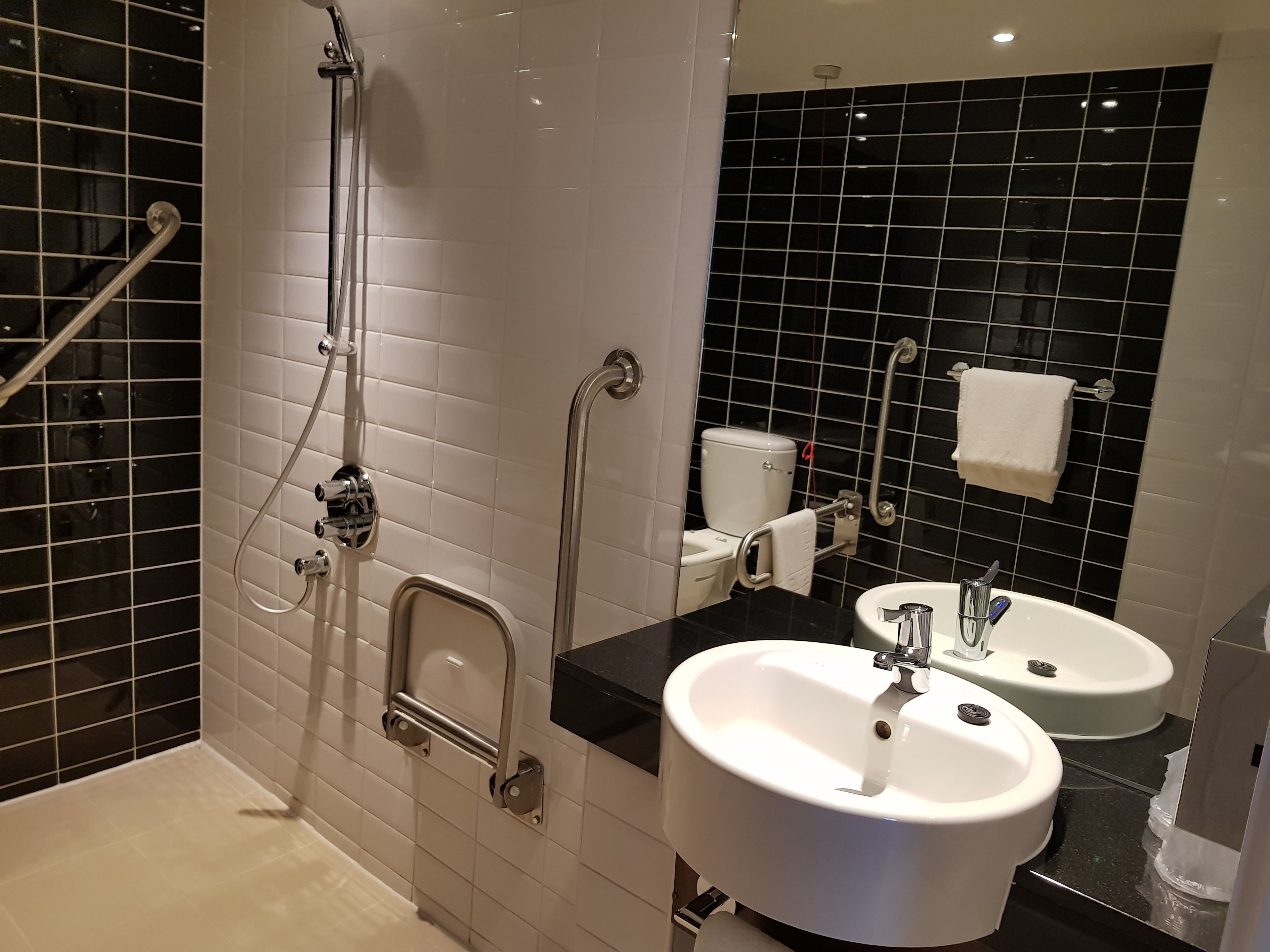 Photo - Holiday Inn Express Wakefield by IHG