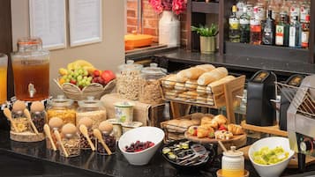 Se sirven desayunos y cenas