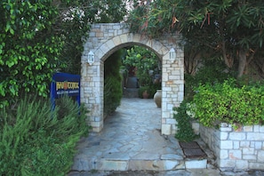 Entrada de la propiedad