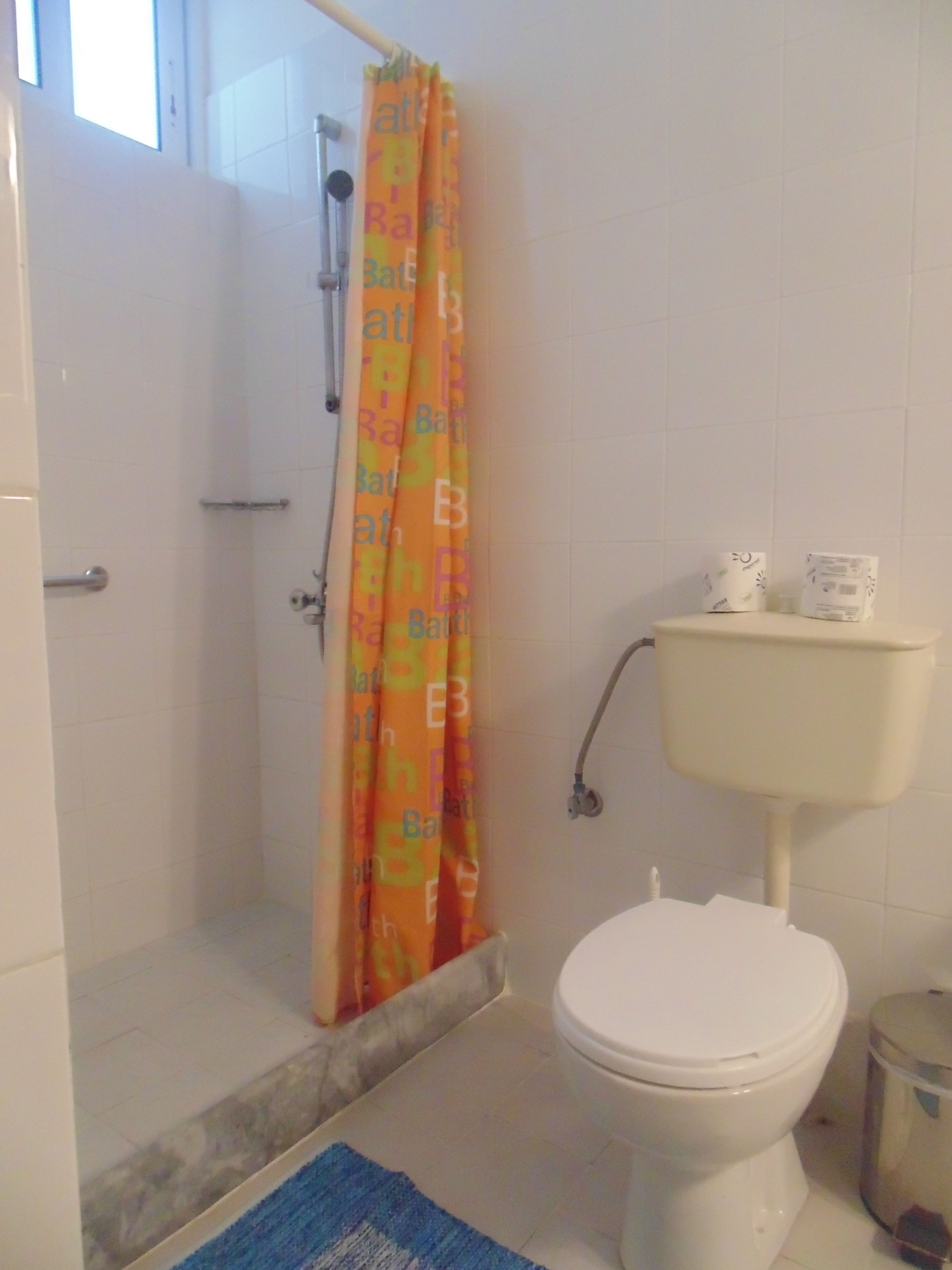 family apartment | bathroom | shower, free toiletries, hair dryer, slippers