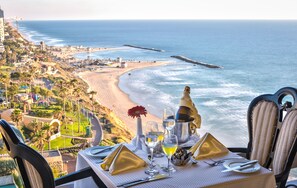 Suite, balcon, vue mer | Vue sur la plage/l’océan