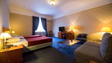 1 bedroom, minibar, in-room safe, desk