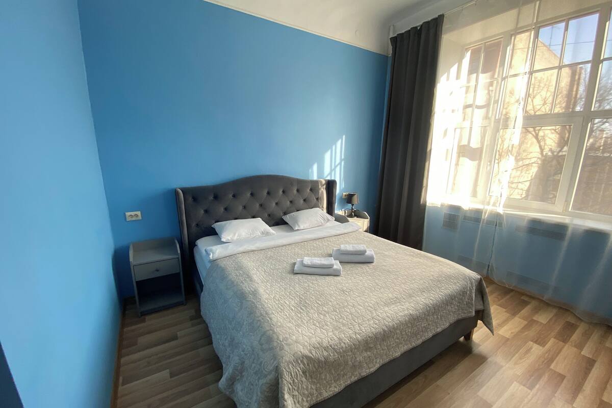 Double Room | Desk, laptop workspace, blackout curtains
