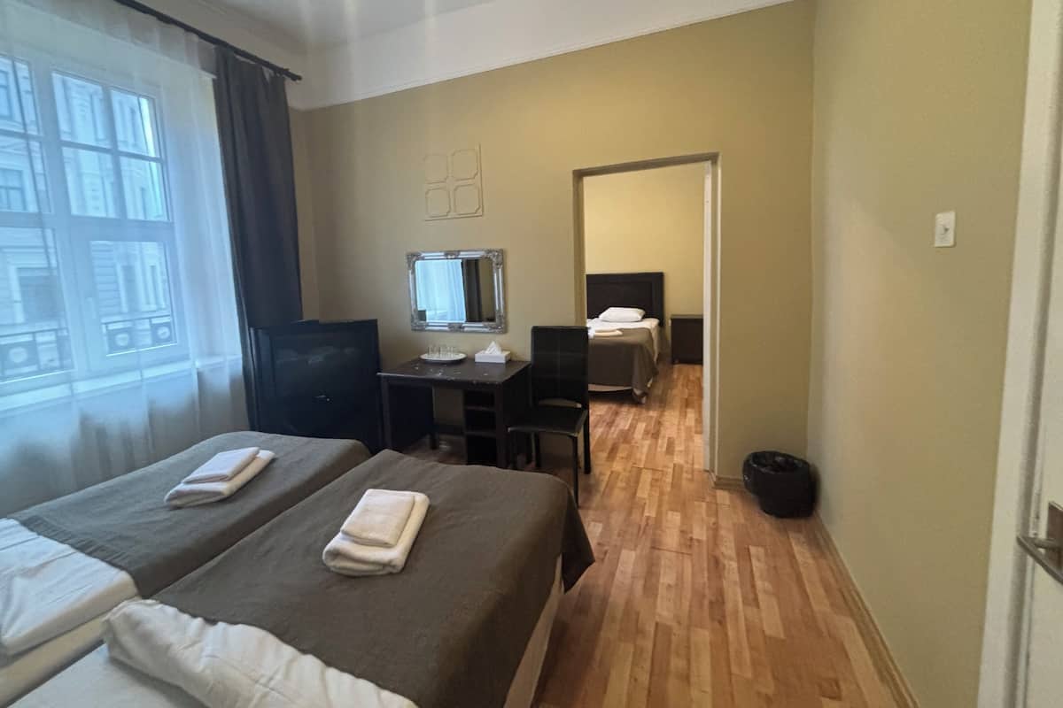 Family Room | Individually decorated, individually furnished, desk, laptop workspace