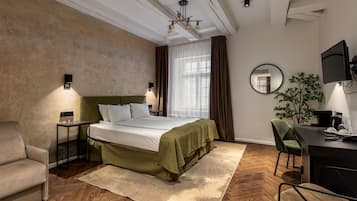 Junior-sviitti | 1 makuuhuone, minibaari, tallelokero huoneessa, työpöytä