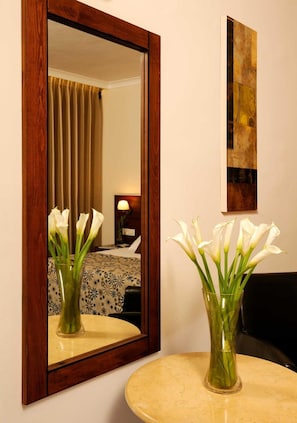 1 bedroom, minibar, in-room safe, free cots/infant beds