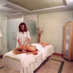 Sauna, steam room, hot springs/mineral springs, body treatments