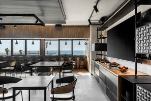 In-room safe, desk, free WiFi, bed sheets