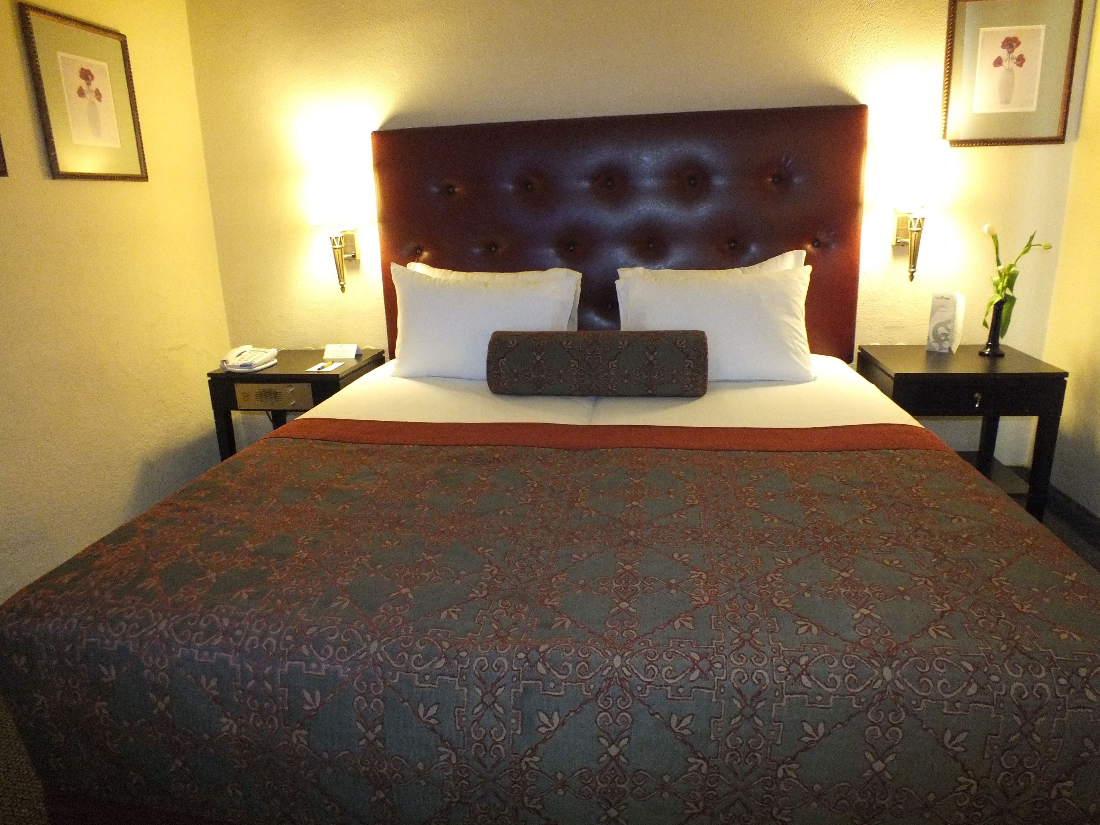 classic room | 1 bedroom, in-room safe, desk, free wifi