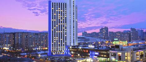 Front of property – evening/night