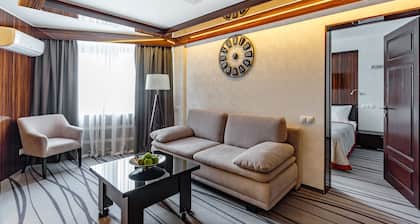Tourist Hotel