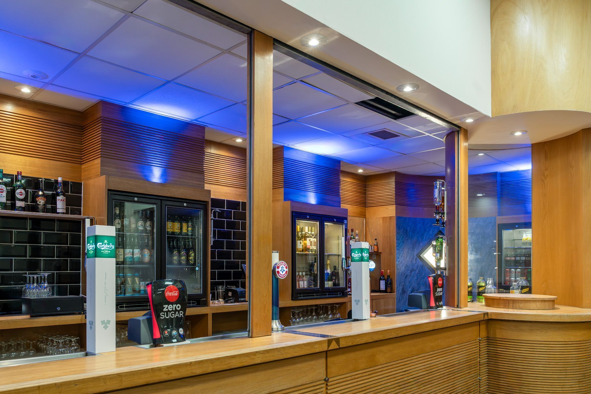 Bar (en la propiedad)
