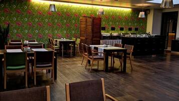 Daily buffet breakfast (EUR 15 per person)