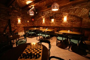 Bar (on property) - Amrita Hotel (Liepaja)