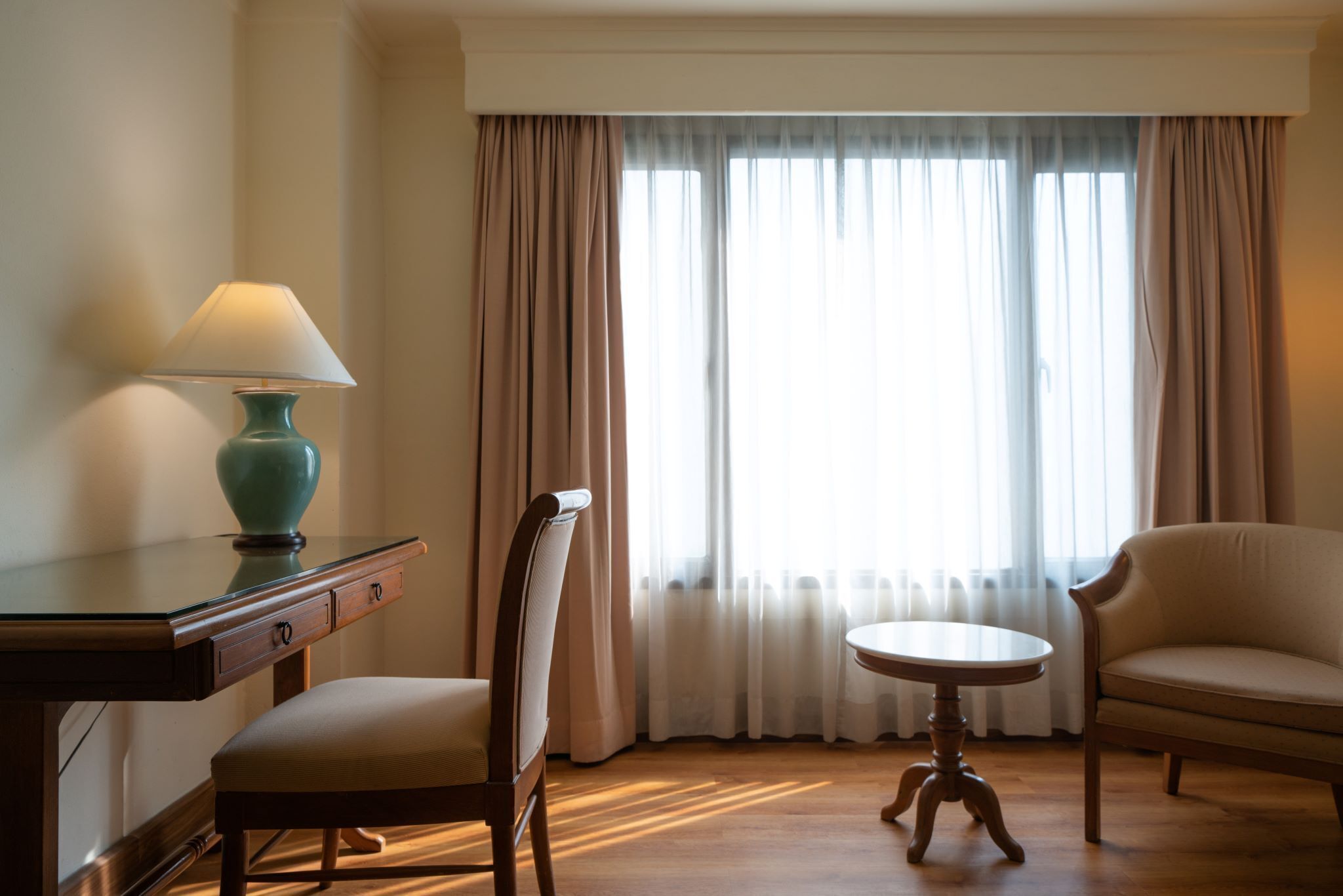 premium deluxe double room | 1 bedroom, premium bedding, minibar, in-room safe