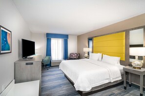 Pillowtop beds, desk, laptop workspace, iron/ironing board - Hampton Inn and Suites Amelia Island Historic Harbor Front (Fernandina Beach)