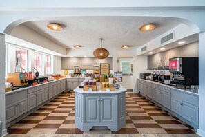 Free daily buffet breakfast