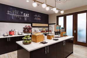 Free daily buffet breakfast