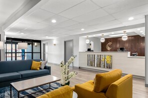 Lobby - Comfort Inn & Suites Portland - Corpus Christi (Portland)