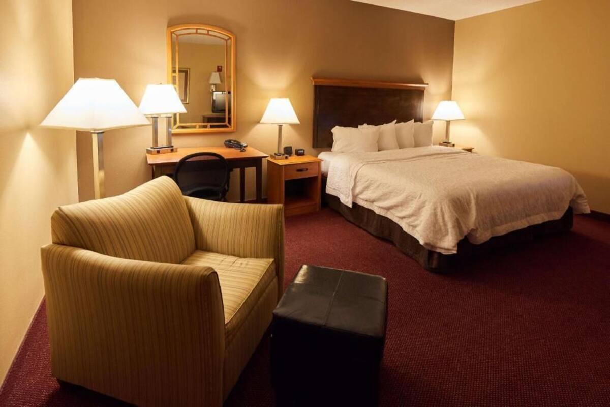 In-room safe, desk, iron/ironing board, free cots/infant beds