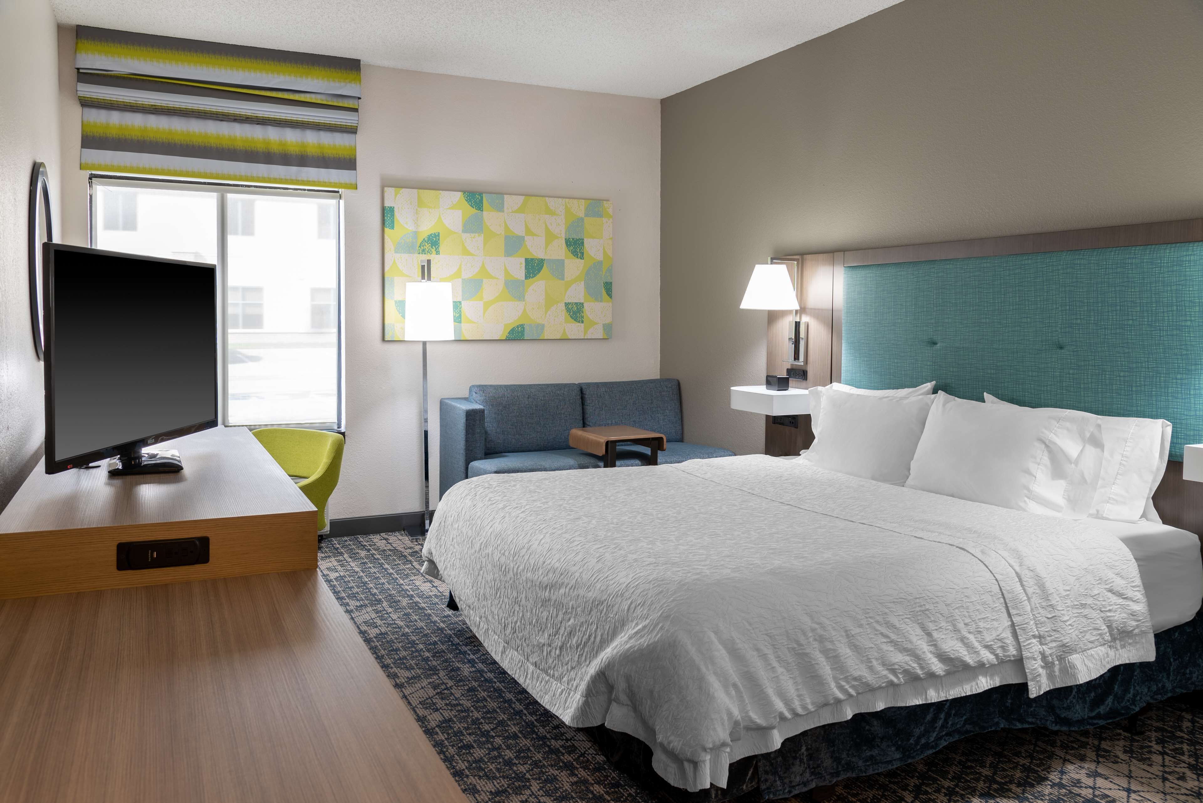 hypo-allergenic bedding, down duvets, pillow-top beds, minibar